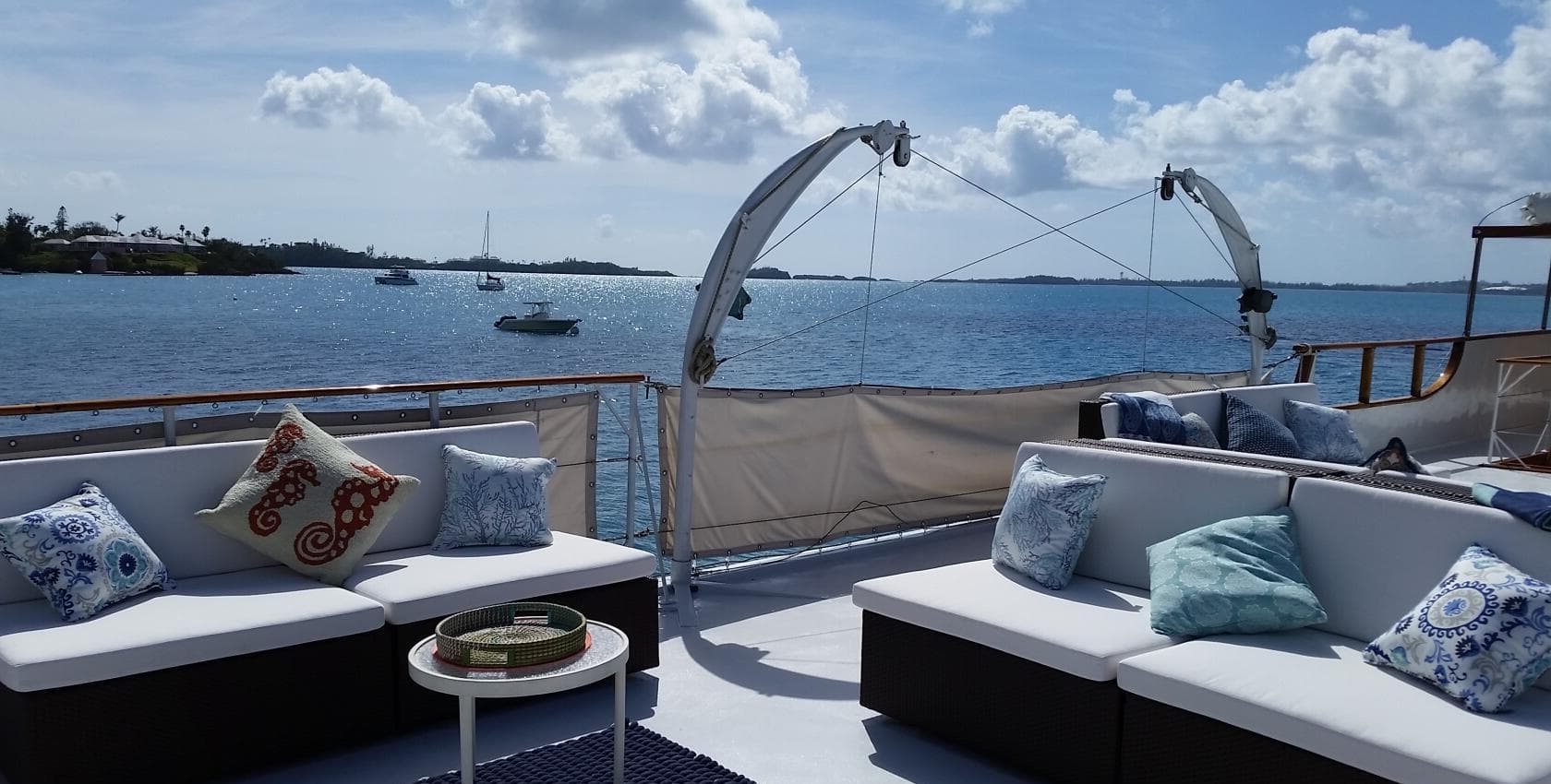 Entire Venue, Mariner III photo #1