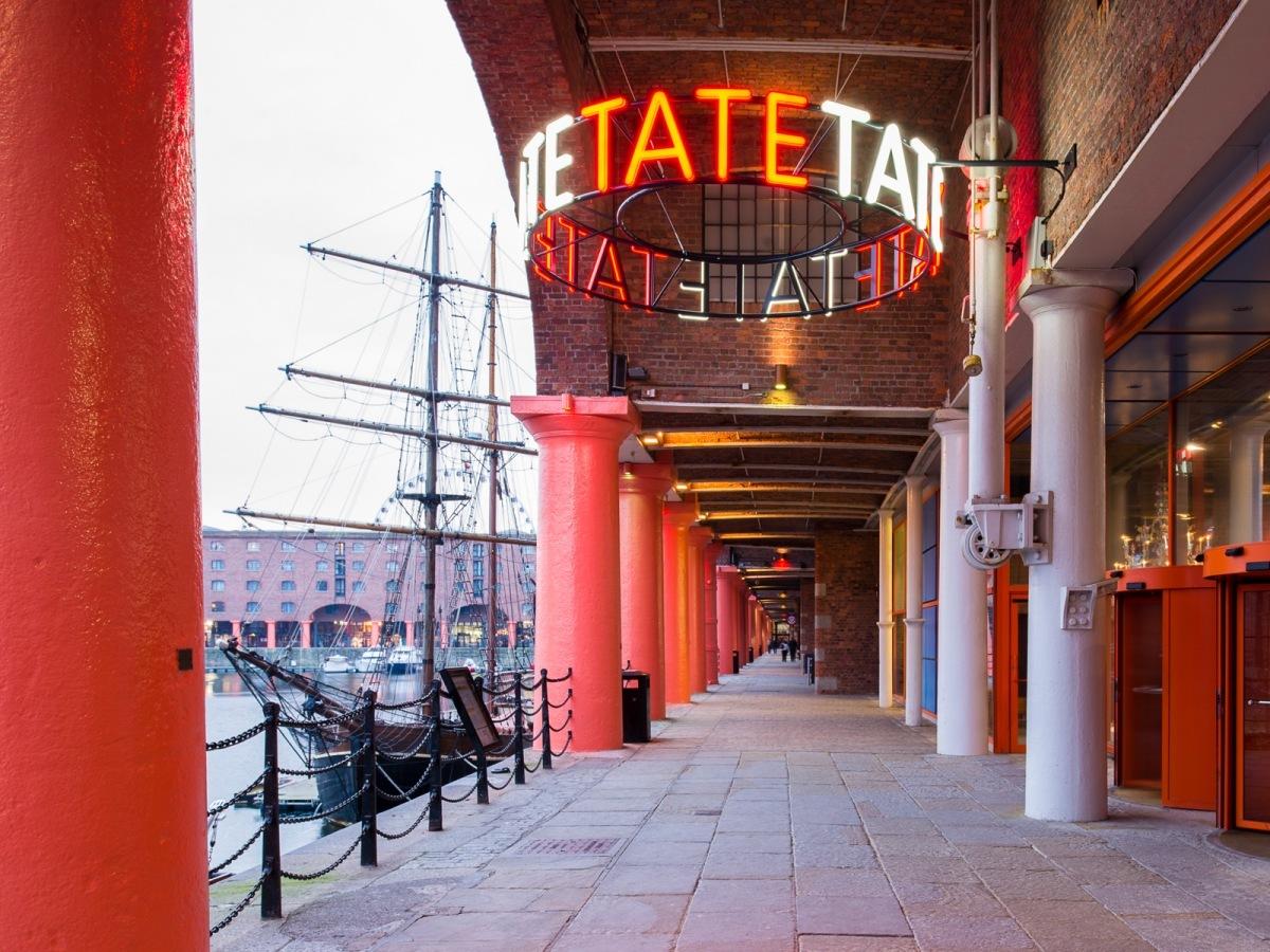 Tate Liverpool Cafe, Tate Gallery Liverpool photo #2