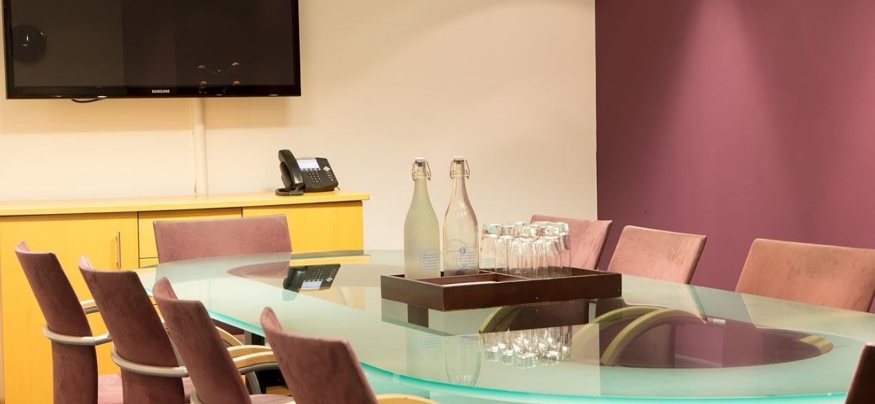 Photo of Regus Mayfair Berkeley Street, Churchill