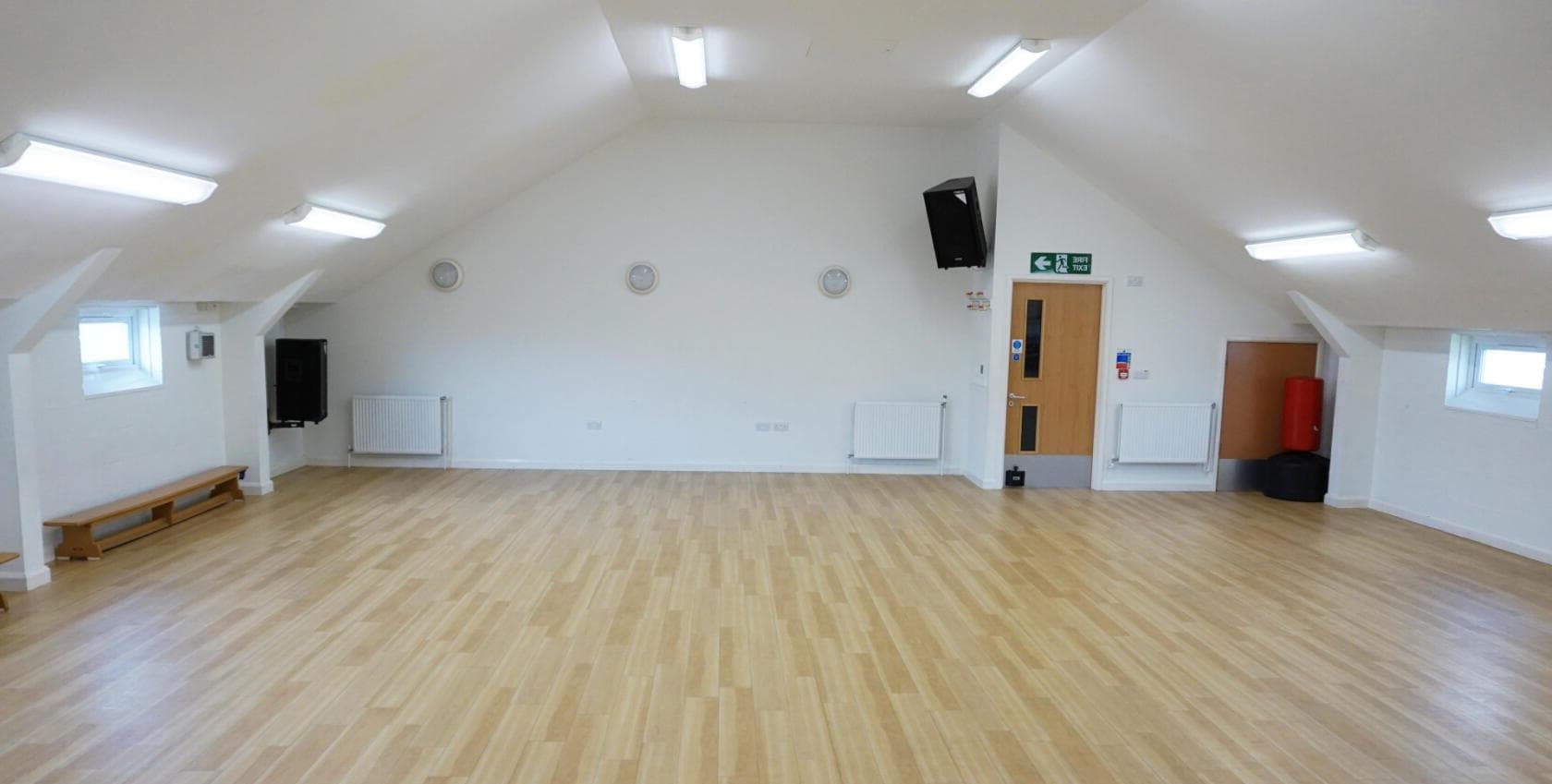 Castleland Community Centre, Pendragon, undefined photo #1