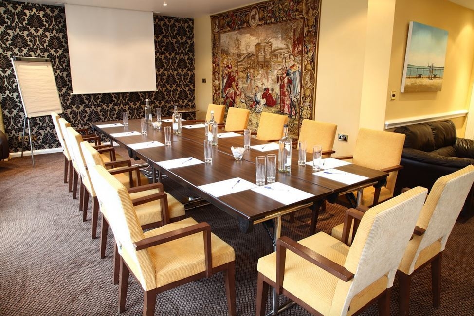 Photo of Royal Adelaide Hotel, Windsor/kings Suite