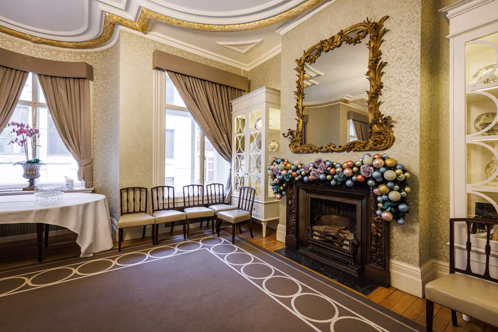 Christmas Package, One Moorgate Place photo #14