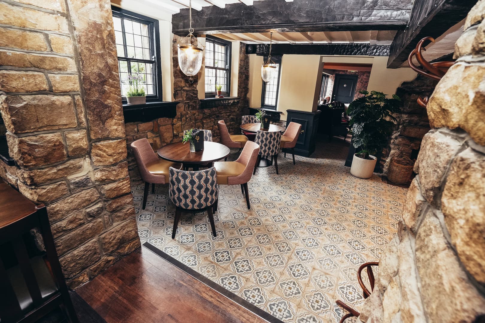 Dragons Den, The George At Hathersage photo #17
