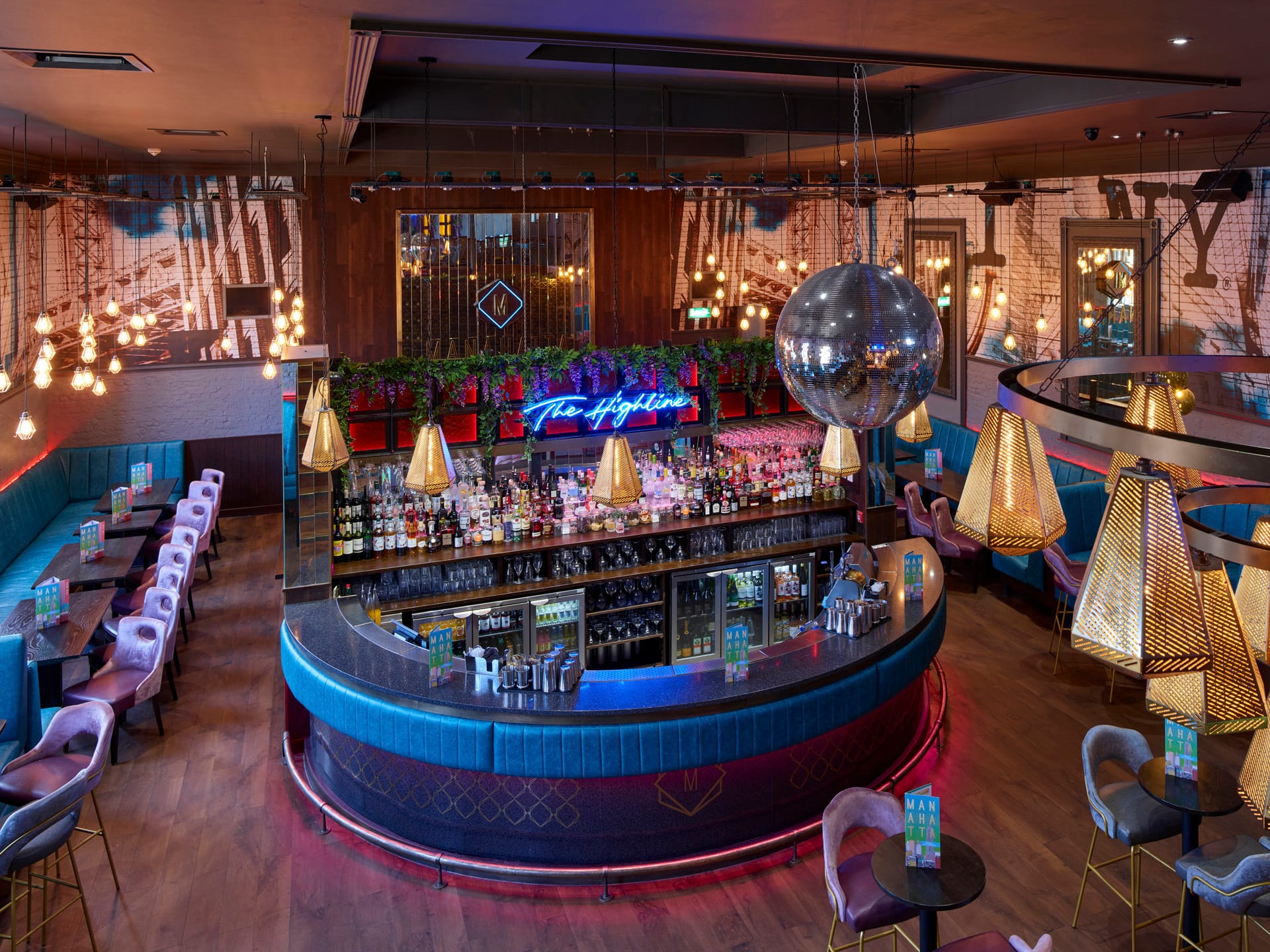 Photo of Manahatta York, The Highline Bar