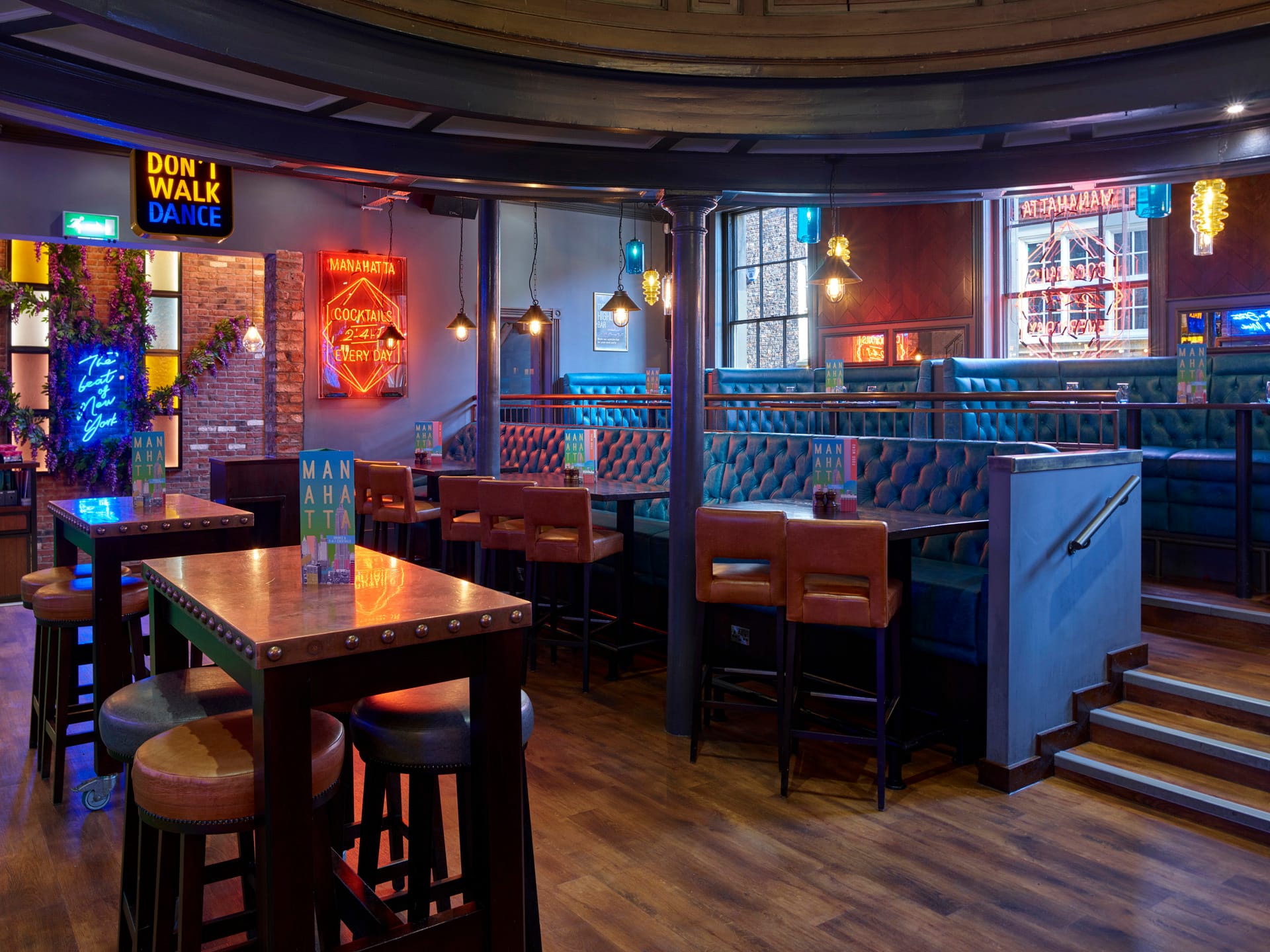 Photo of Manahatta York, The Highline Bar