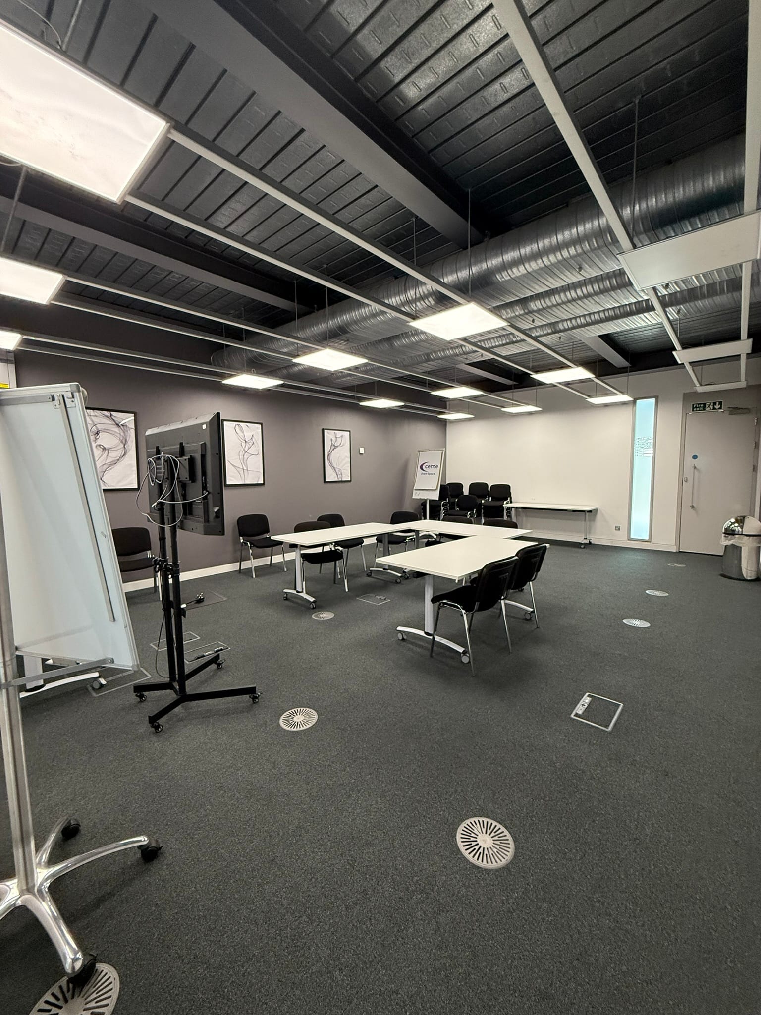 Photo of Event Space CEME, Meeting Room 117.
