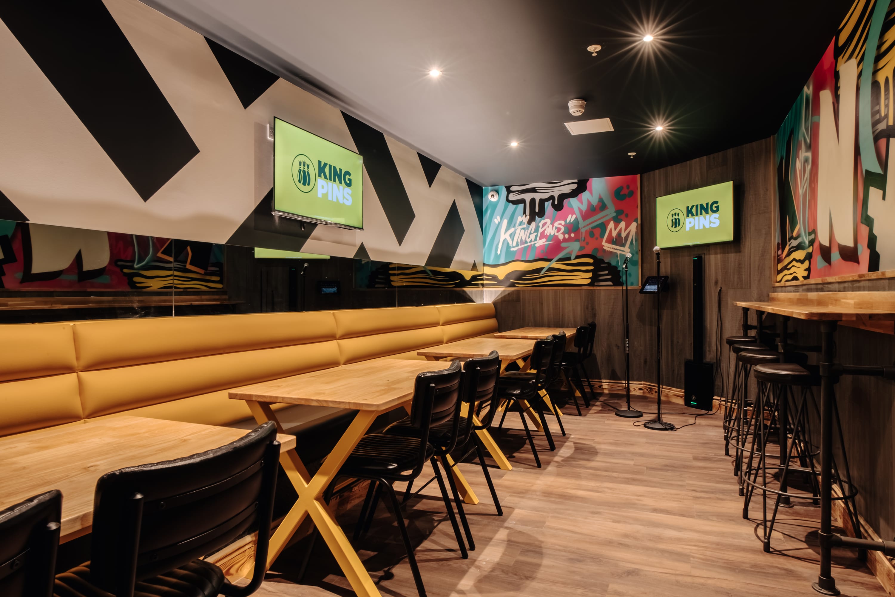 Photo of King Pins Bowling - Trafford Palazzo Manchester, Pool Area