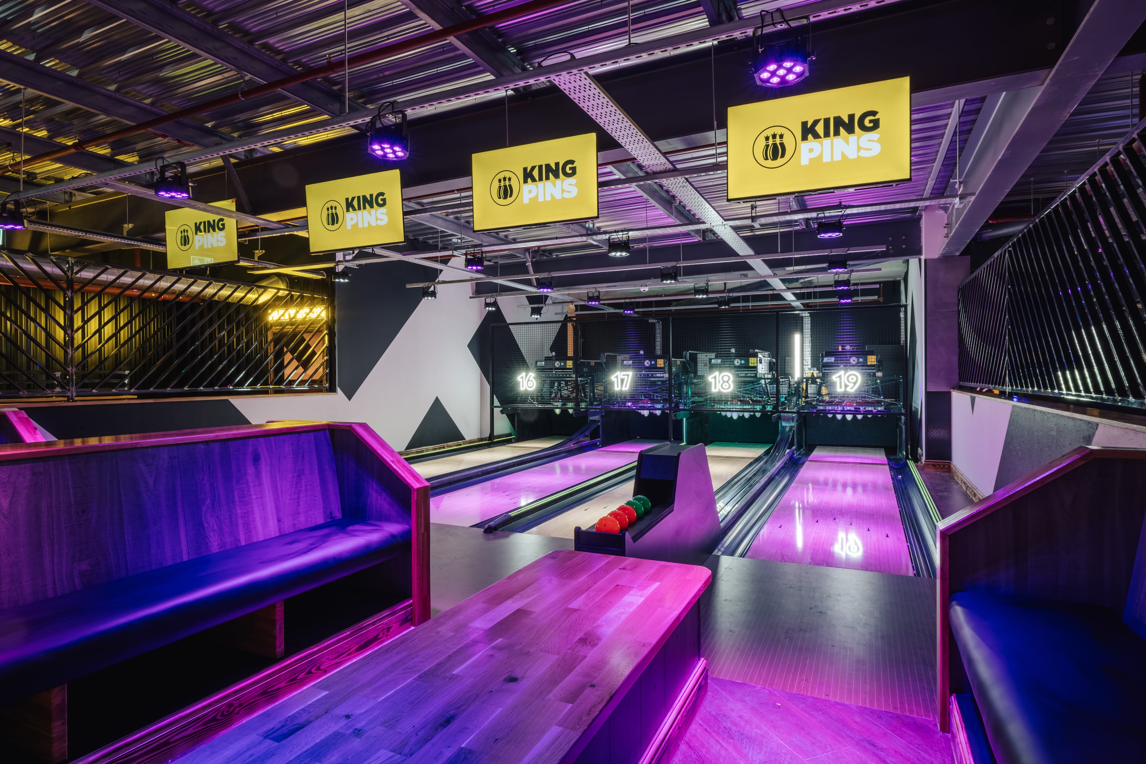 Photo of King Pins Bowling - Trafford Palazzo Manchester, Pool Area
