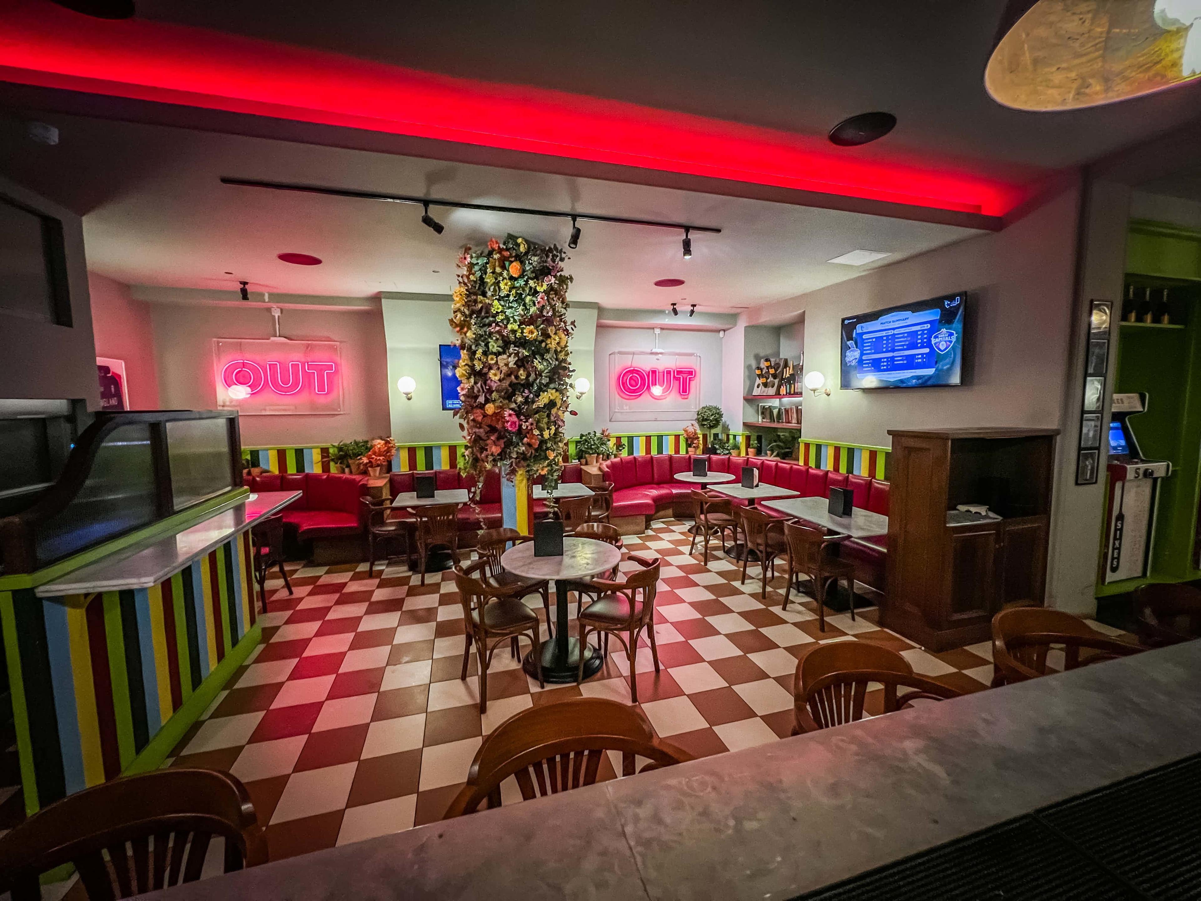 Sixes Fitzrovia, Declaration Square/ Games Room And Bar photo #0