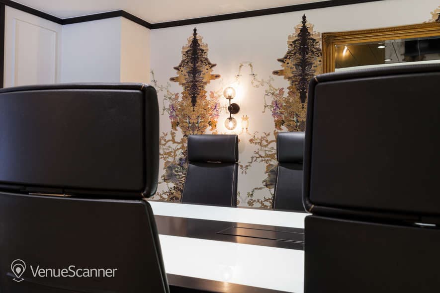 Office Space In Town - Mayfair, Champagne Club photo #3