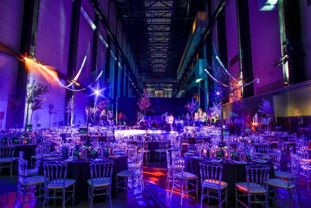 Photo of Tate Modern, Turbine Hall & Bridge