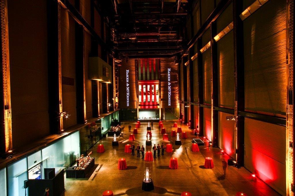Photo of Tate Modern, Turbine Hall & Bridge
