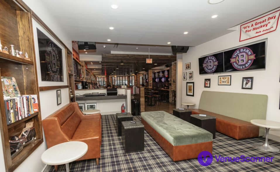 Coaches Corner, The Barn Hockey Bar photo #2