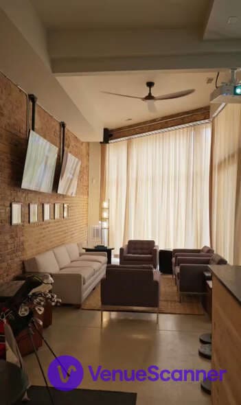 Gilmore Room, The Barn Hockey Bar photo #3