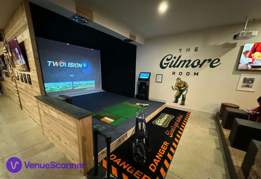 Gilmore Room, The Barn Hockey Bar photo #2