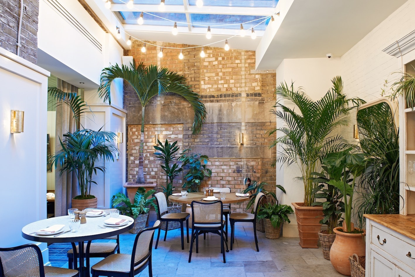 Photo of Mortimer House, Conservatory