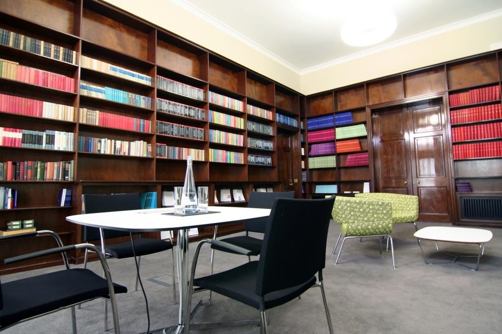 41 Portland Place, Jean Shanks Library - Fellows Room photo #0