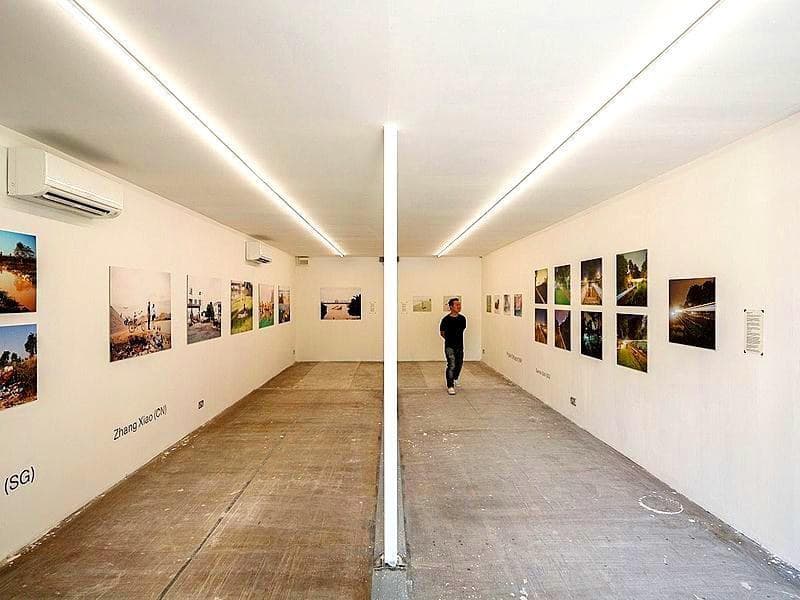 Gallery 2, Deck photo #2