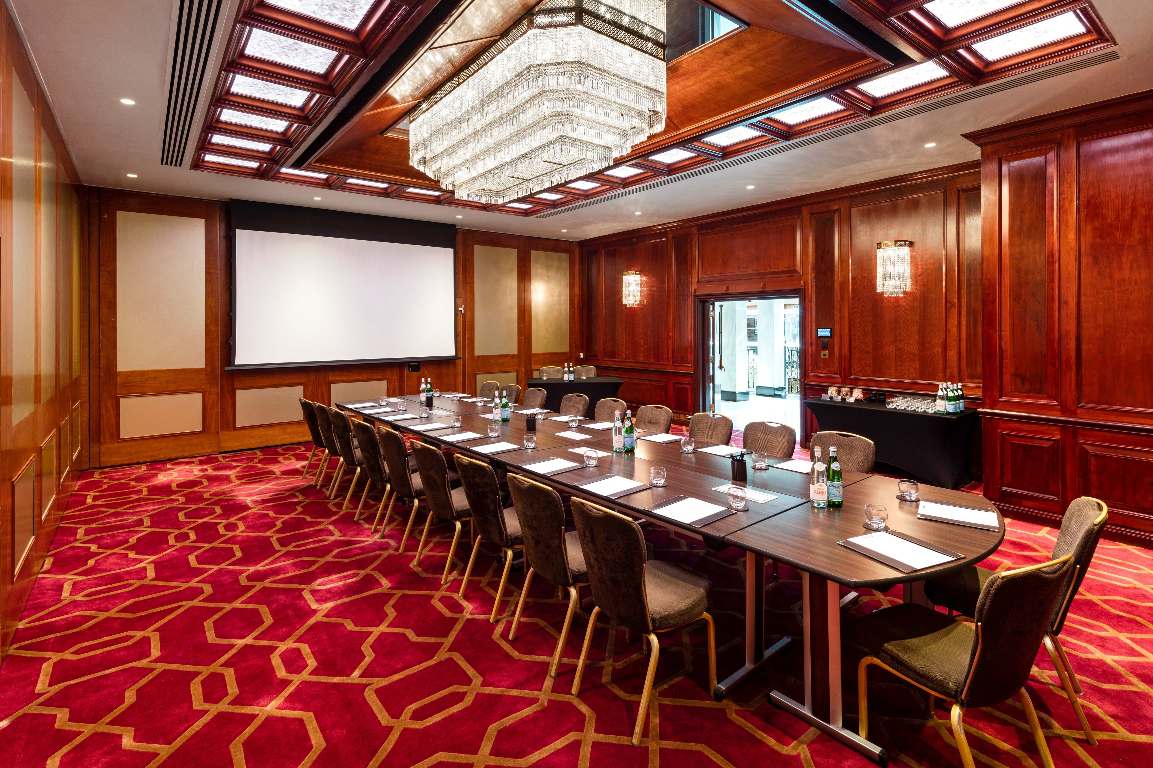 Photo of Radisson Blu Edwardian Heathrow, Royal B