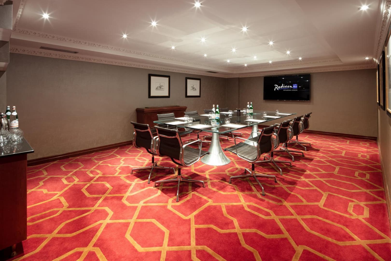 Private Room 18, Radisson Blu Edwardian Heathrow photo #1