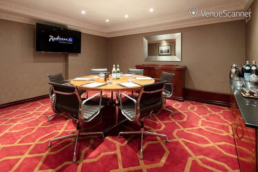 Private Room 17, Radisson Blu Edwardian Heathrow photo #1