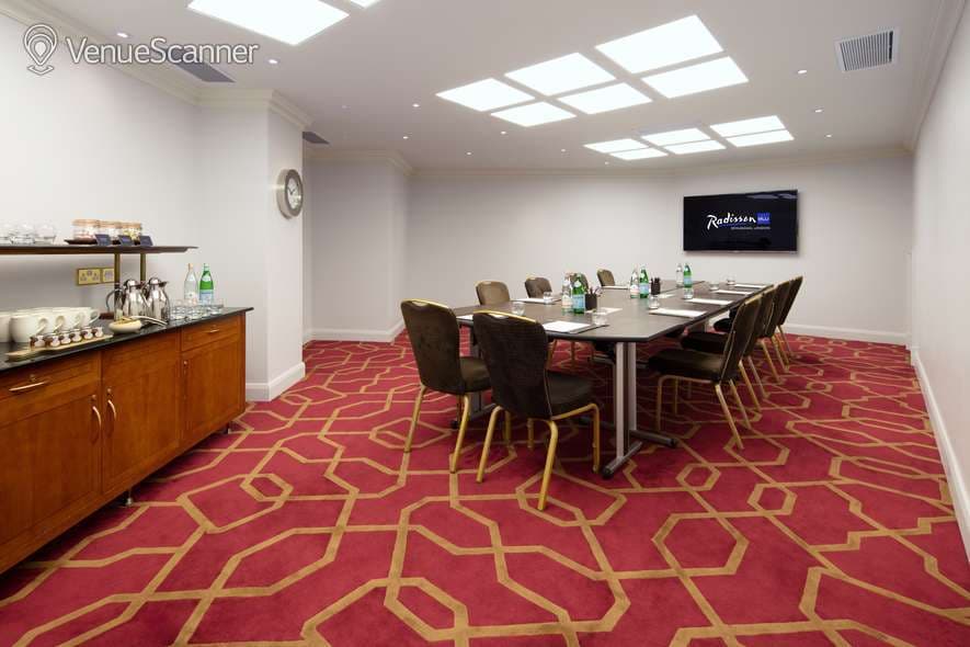 Private Room 42, Radisson Blu Edwardian Heathrow photo #1