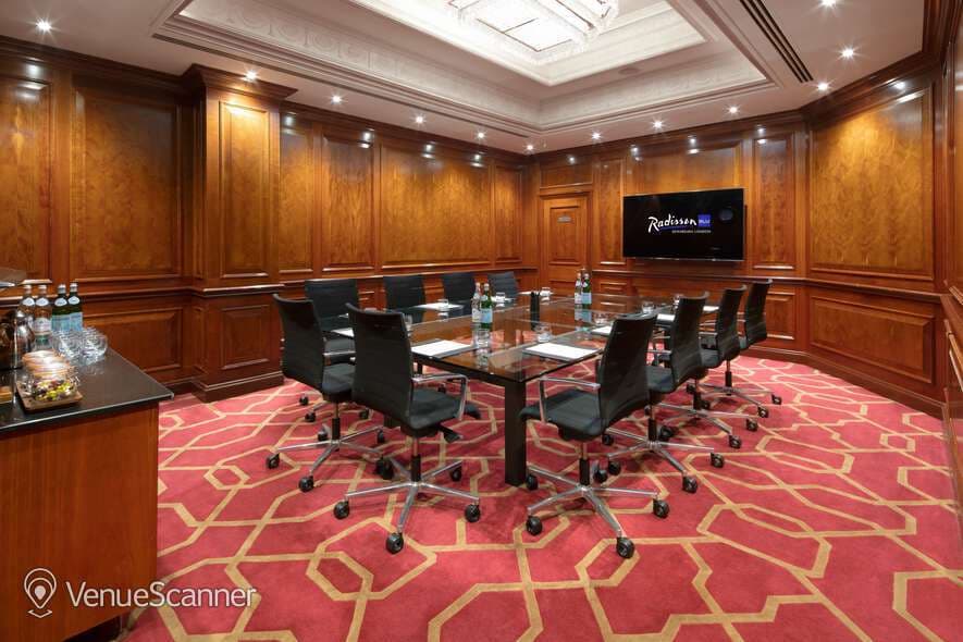 Private Room 31, Radisson Blu Edwardian Heathrow photo #1