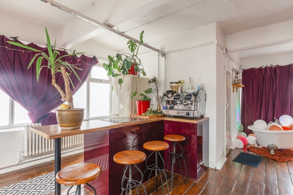 4th Floor (two Adjoining Studios With Roof Top Terrace), 4th Floor Studios photo #6