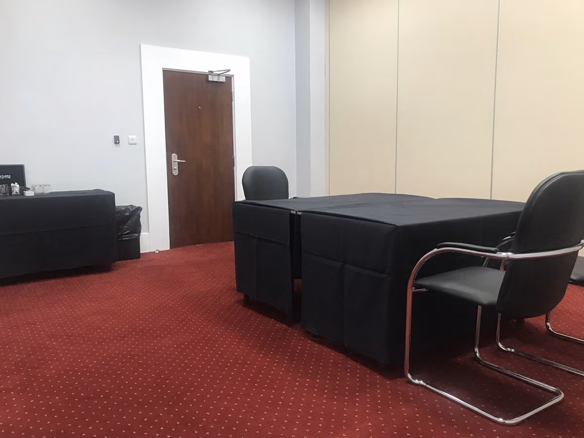 Alpha Suite, Sheffield Metropolitan Hotel photo #1