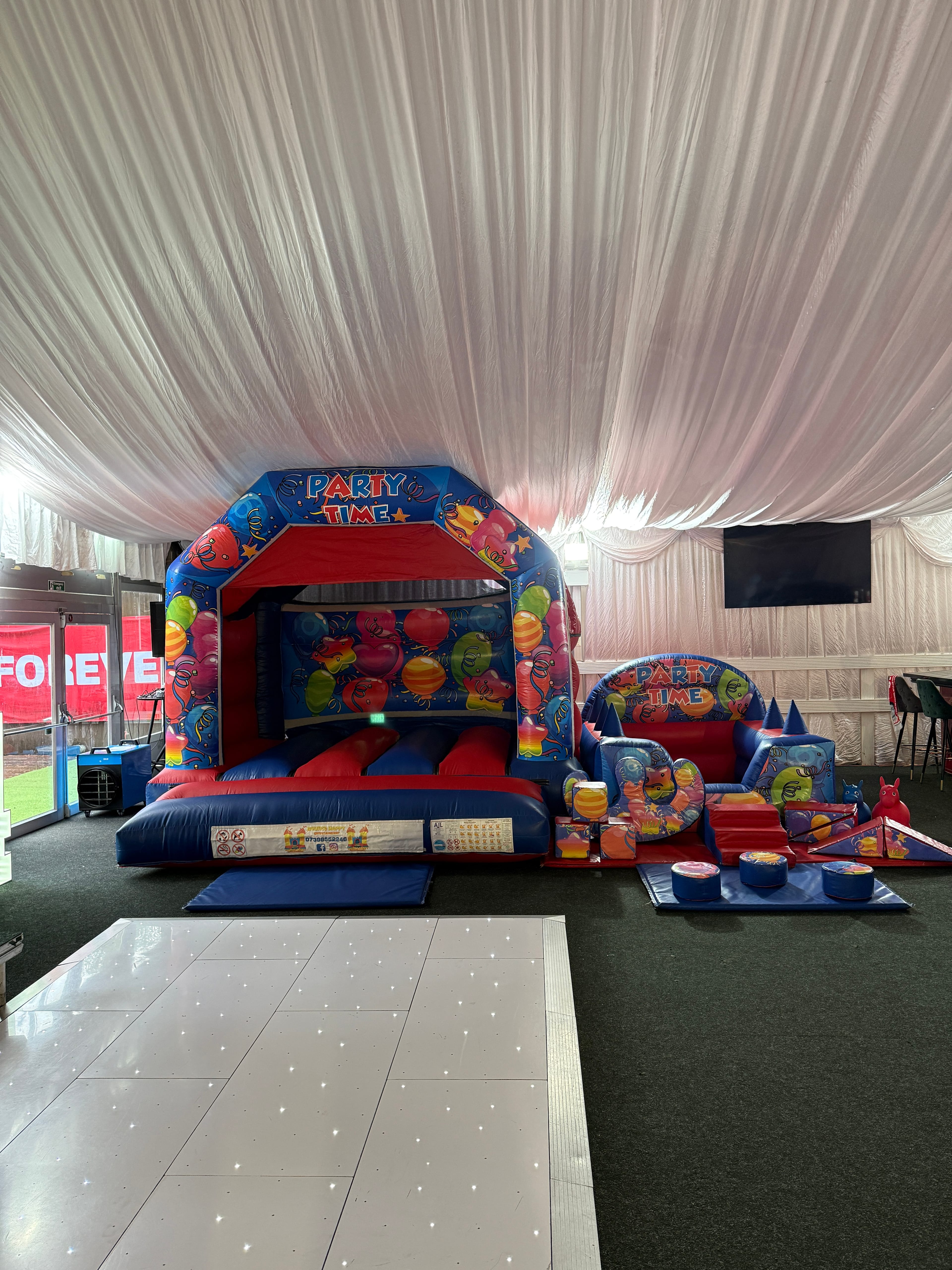 Photo of Hotel Anfield, Marquee