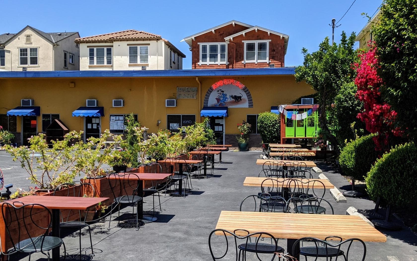 Outdoor Area, La Fiesta photo #1