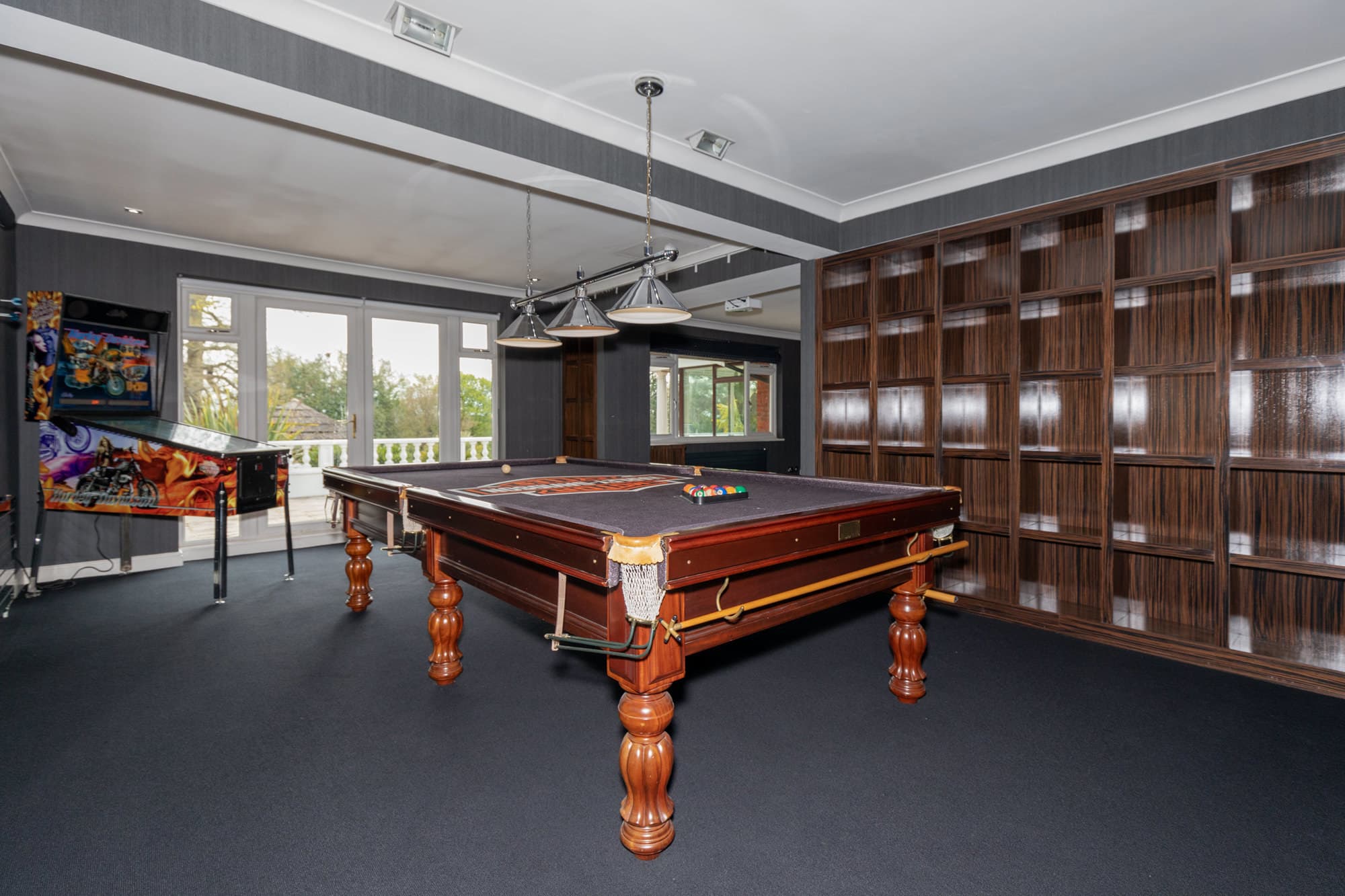 The Villa Mansion Shoots, The Villa Mansion photo #25