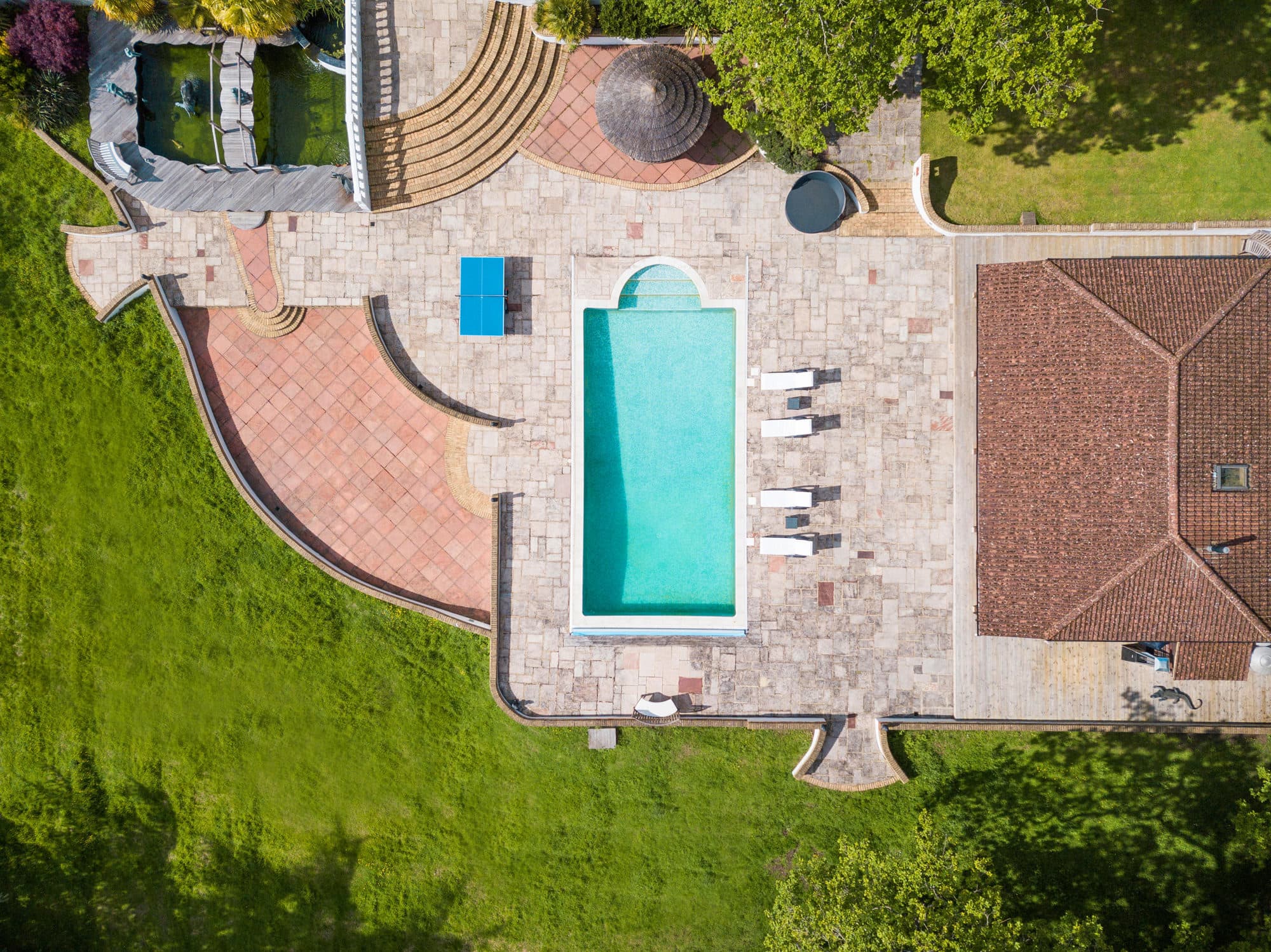 The Villa Mansion Shoots, The Villa Mansion photo #79