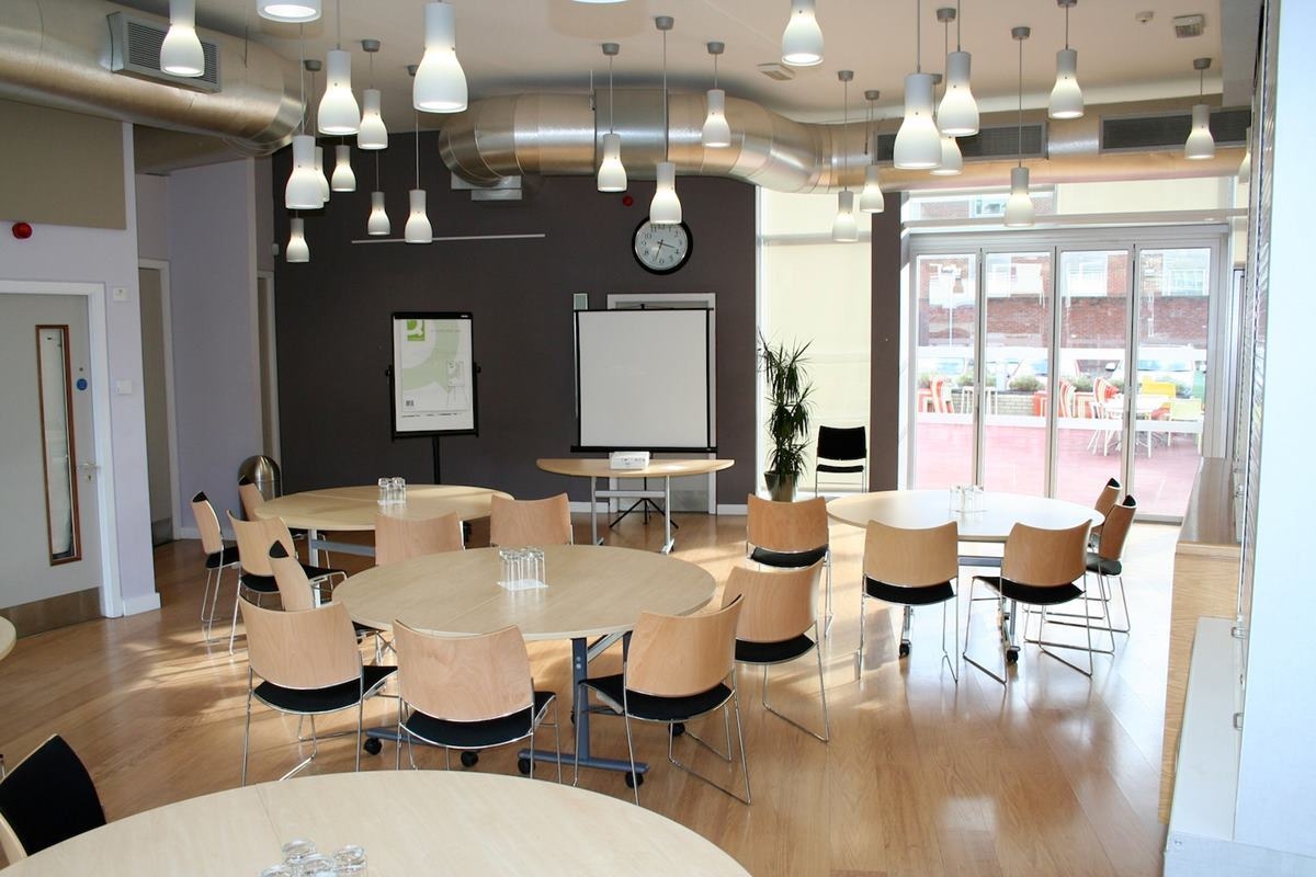 Photo of Signing Tree Conference Centre, Duffield Room