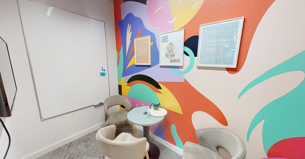 Photo of Aldgate East, Skywalker