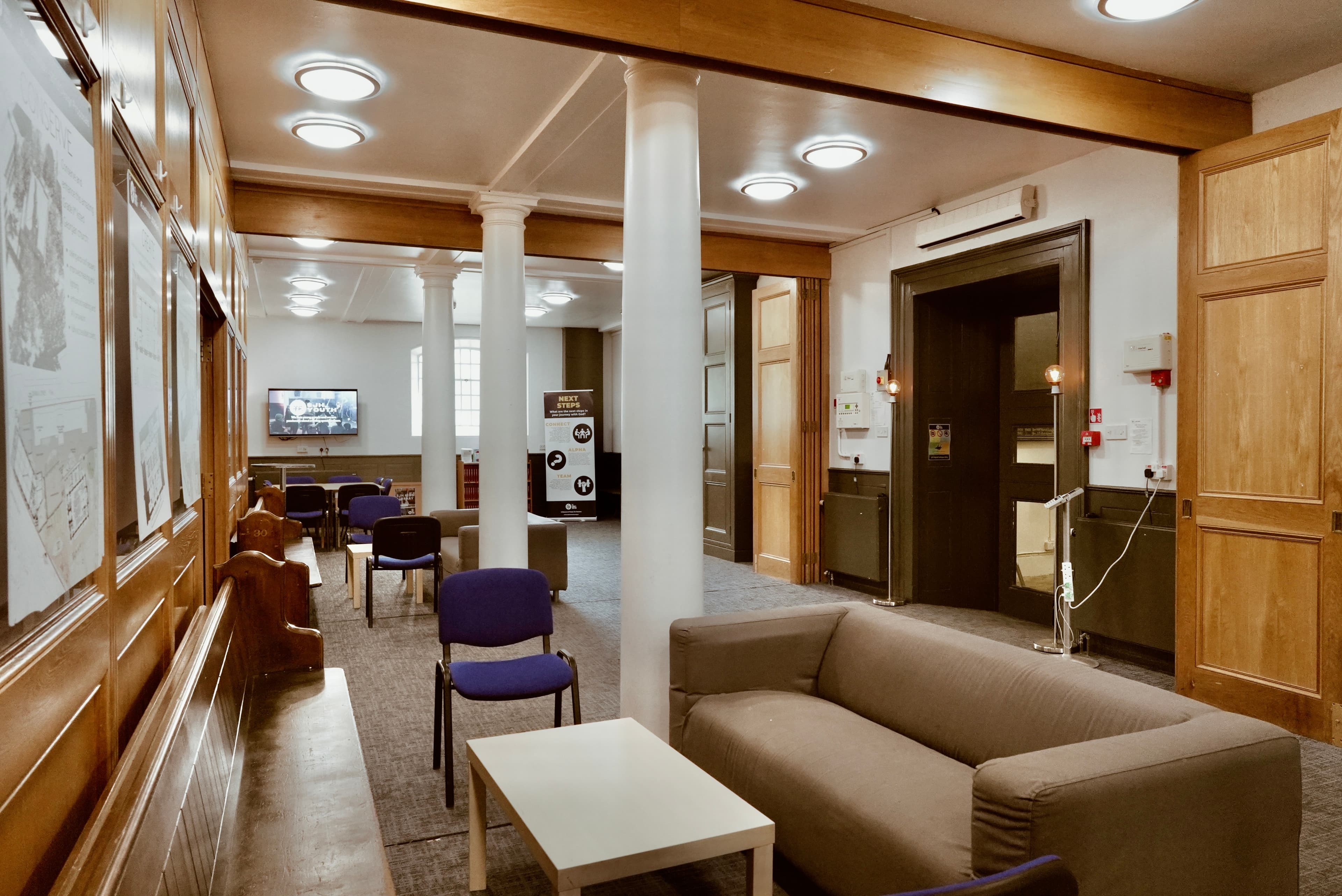 Main Church, St John's Hoxton photo #11