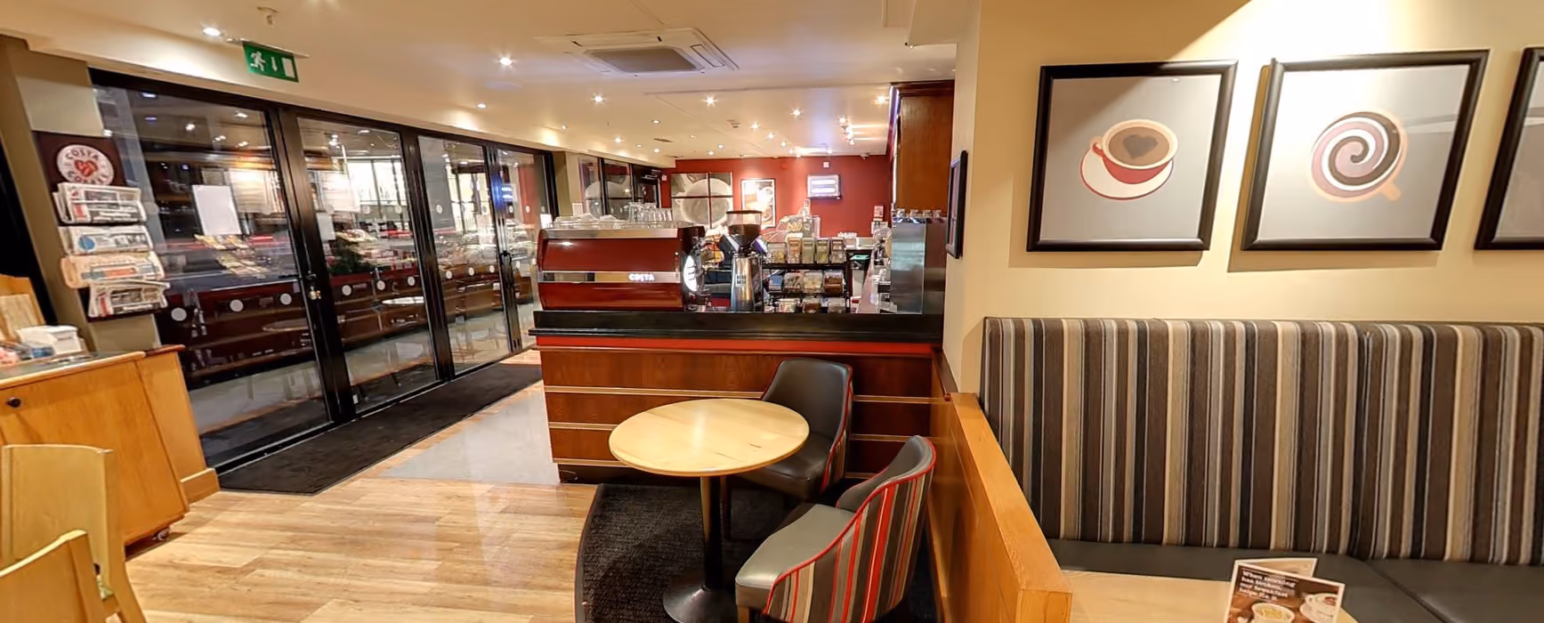 Warwick, Hilton London Olympia photo #5