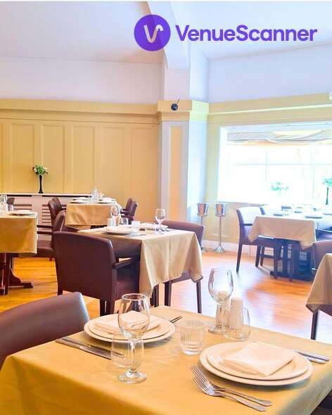 Hustyns Hotel, Resturant photo #3