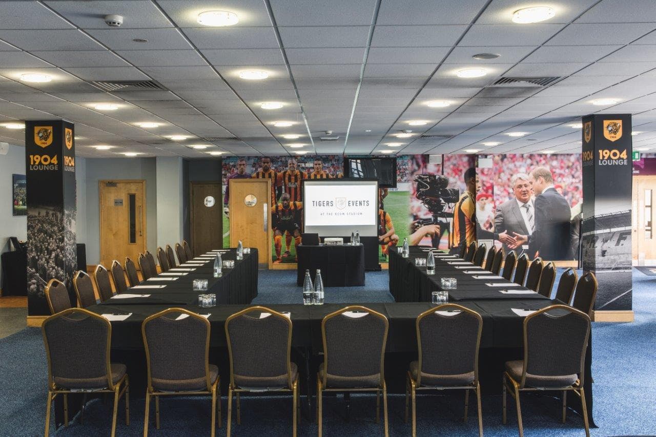 The 1904 Lounge, MKM Stadium, Hull photo #13
