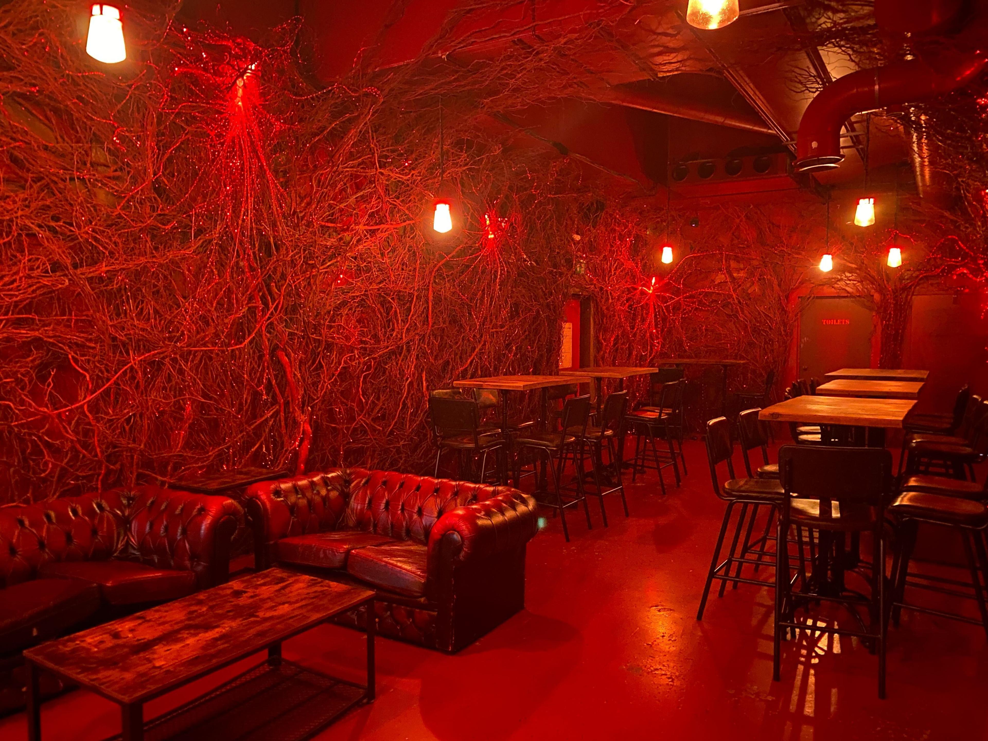 The Red Weed Bar AT CHRISTMAS!, Jeff Wayne's The War Of The Worlds Immersive Experience photo #1