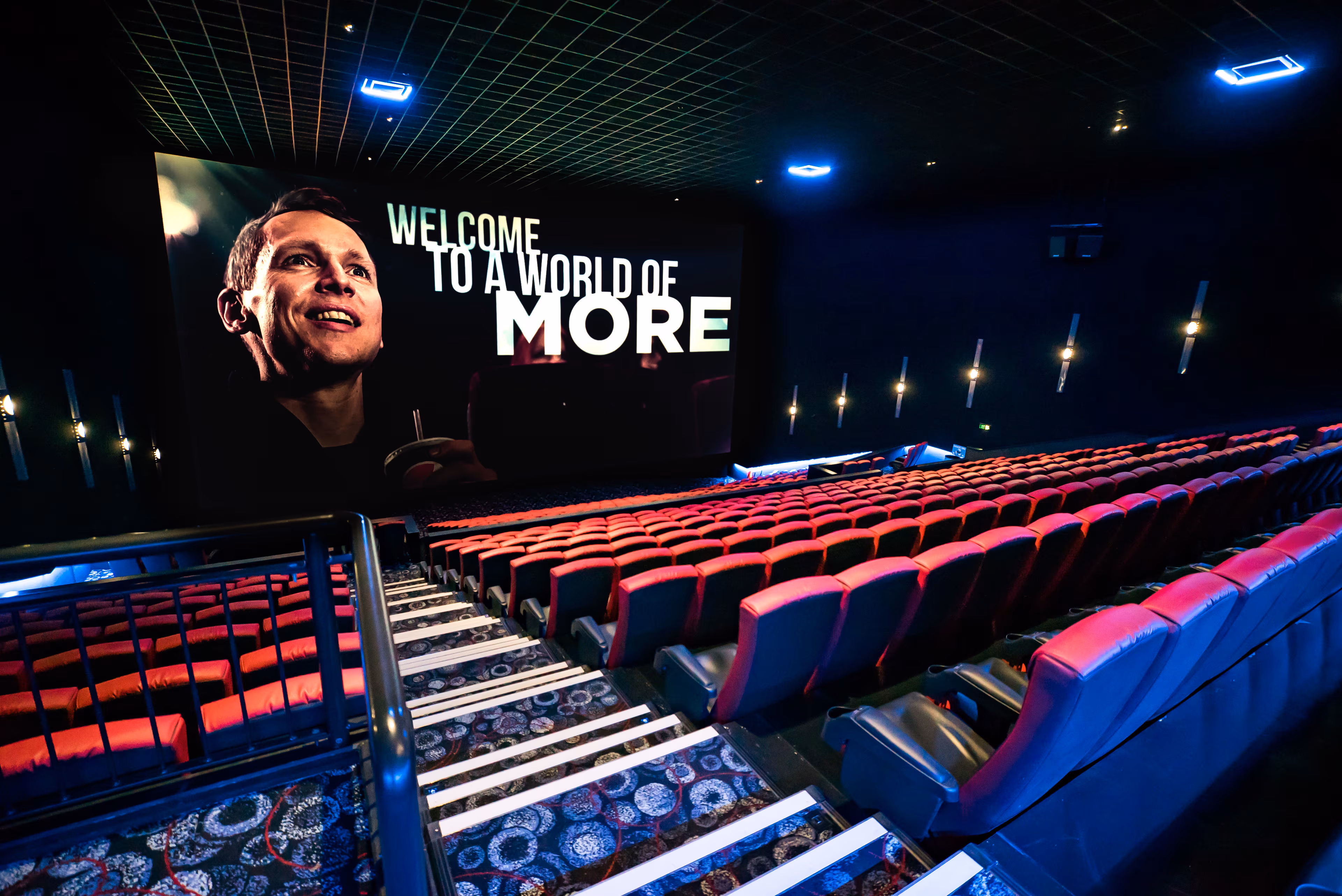 Photo of Cineworld Sheffield, Screen 7 - Imax - 528