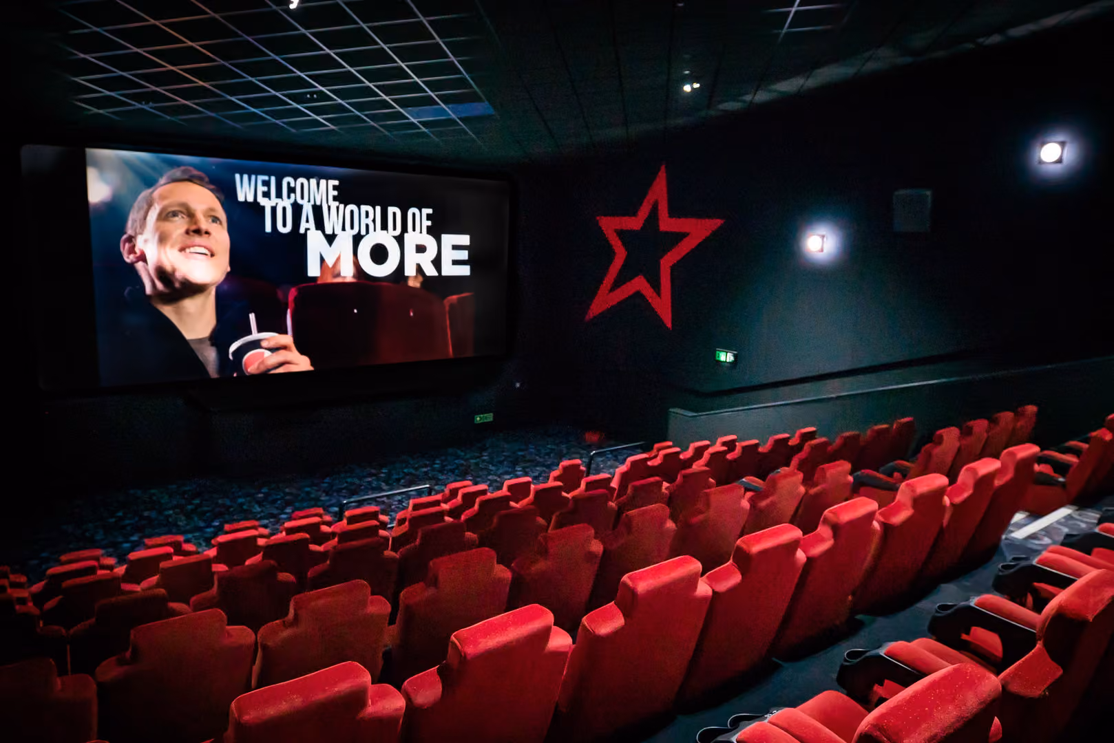 Screen 3 - 101 Seats, Cineworld Sheffield photo #2