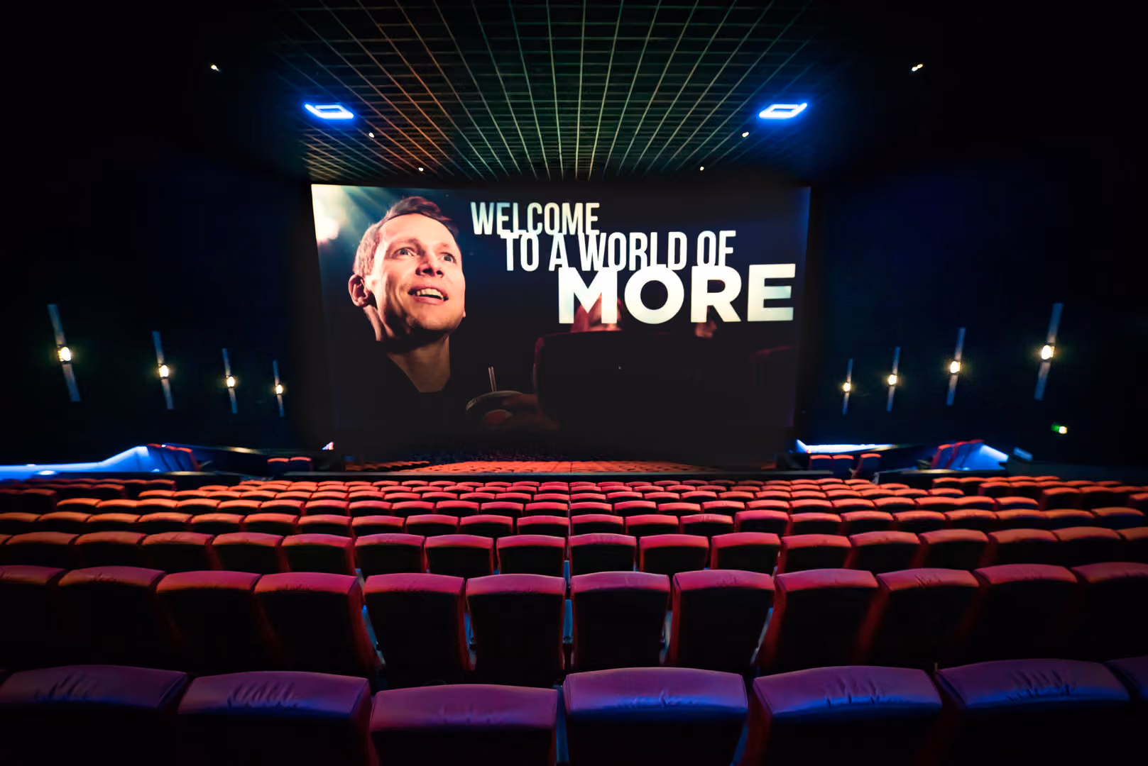 Screen 7 - Imax - 528, Cineworld Sheffield photo #3
