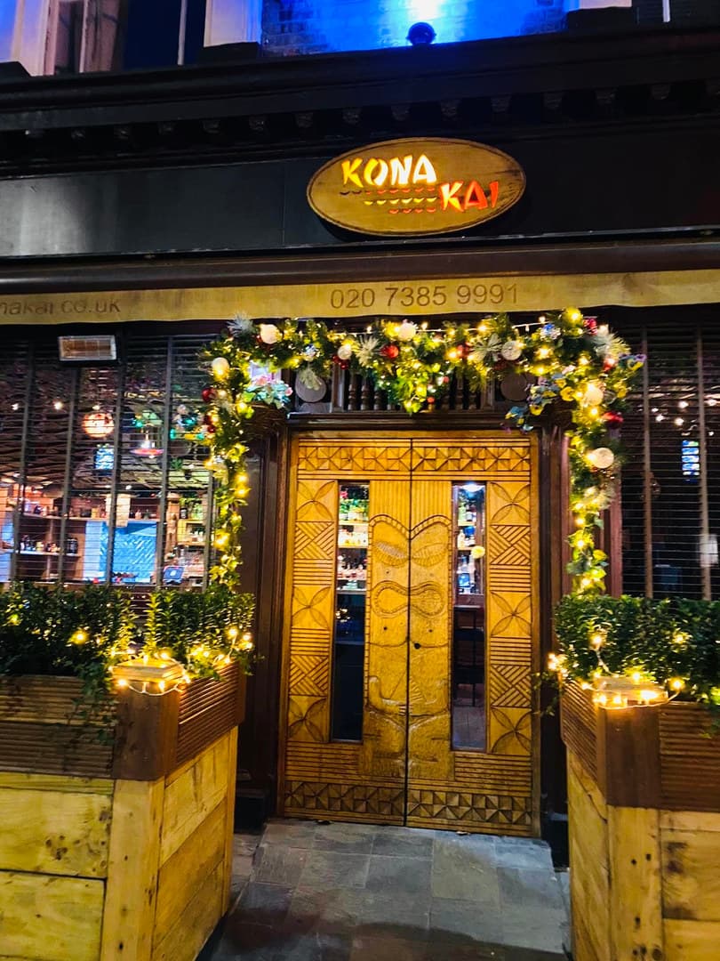Semi - Private Area, Kona Kai photo #6