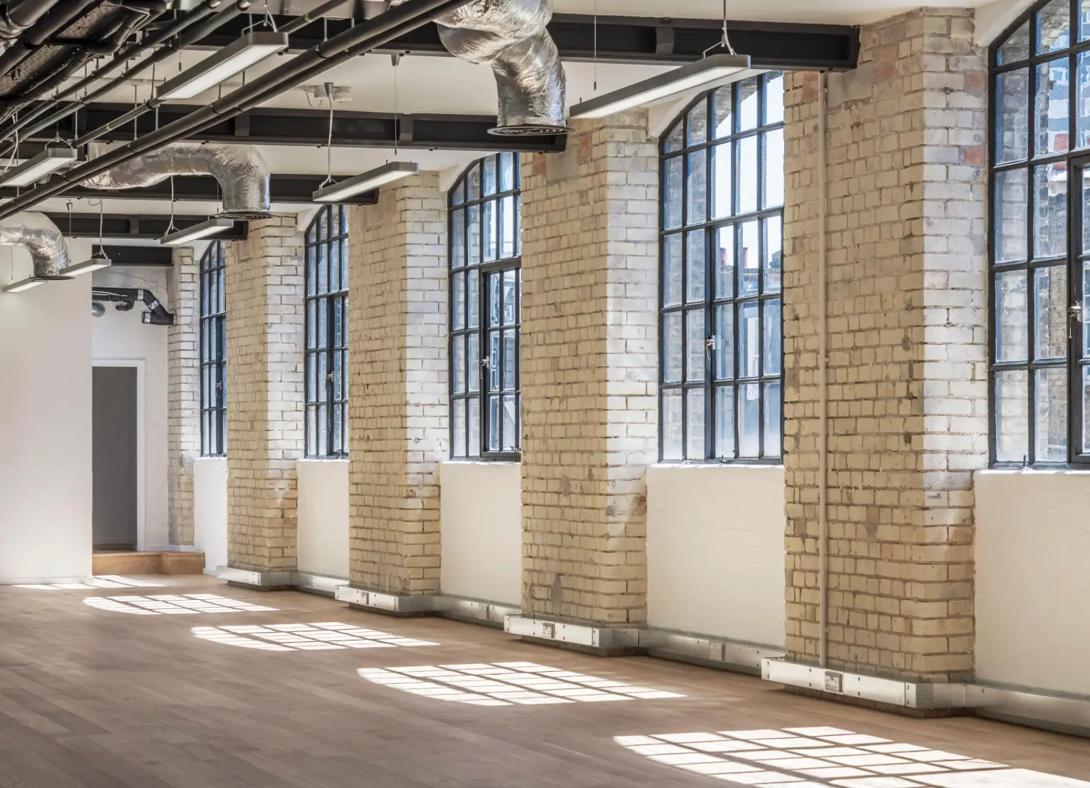 Rosebery Loft Space photo #2