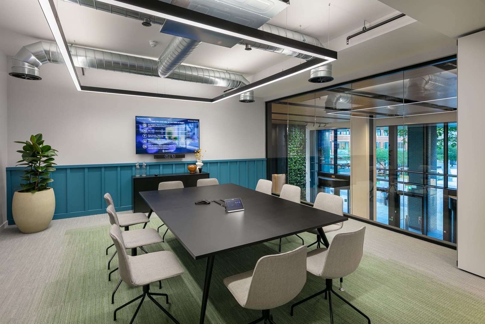 Photo of 10x, The Conservatory