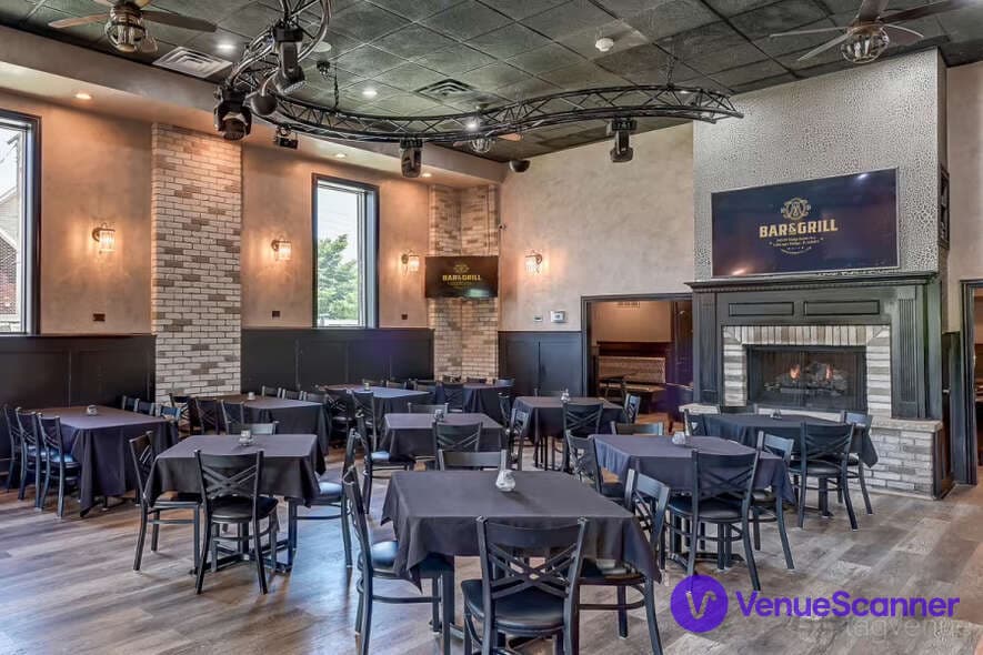 Main Hall, HMD Bar And Grill photo #2