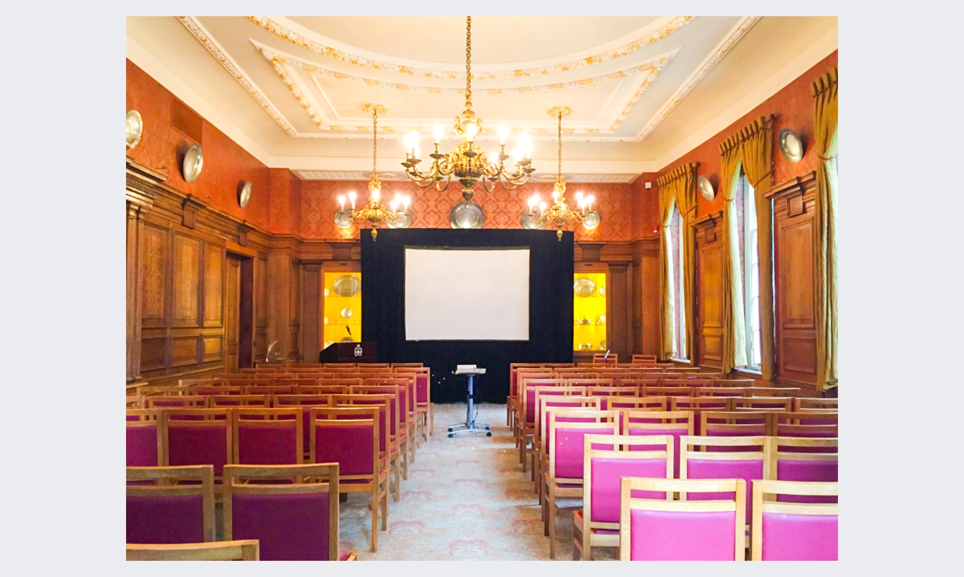 Photo of Pewterers' Hall, The Court Room
