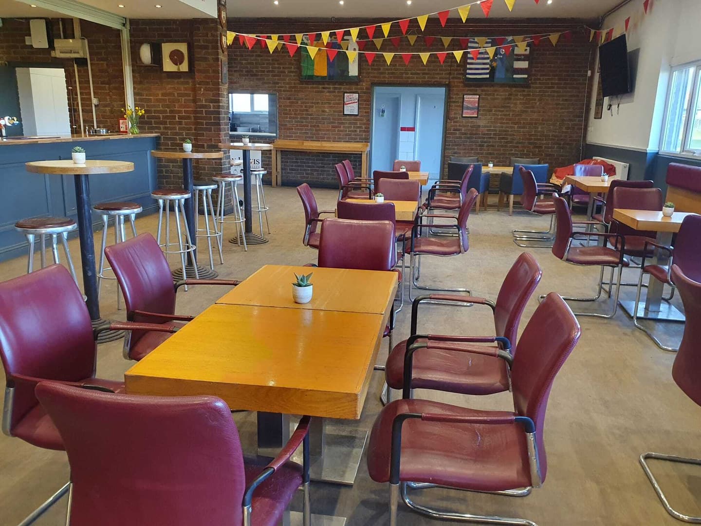 Clubhouse And Bar, Finchley Rugby Football Club photo #7