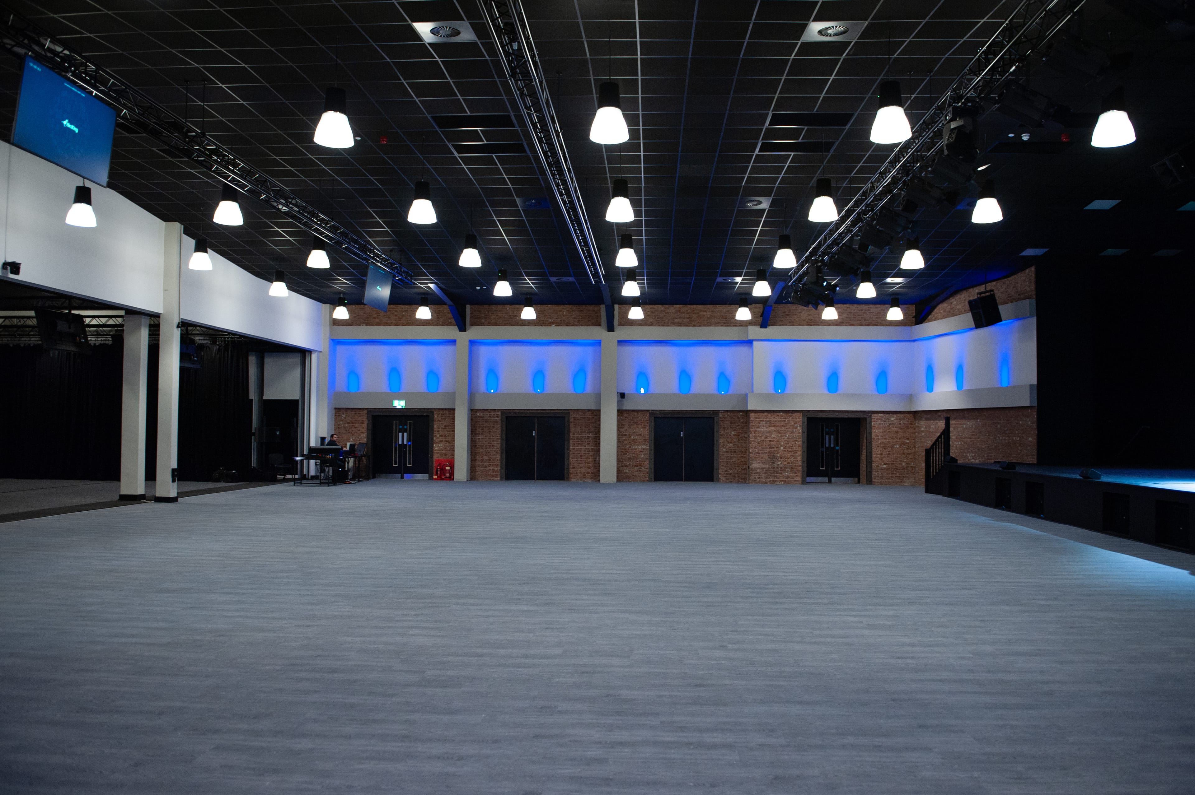 Photo of Anchor Point, Main Auditorium (Extended)